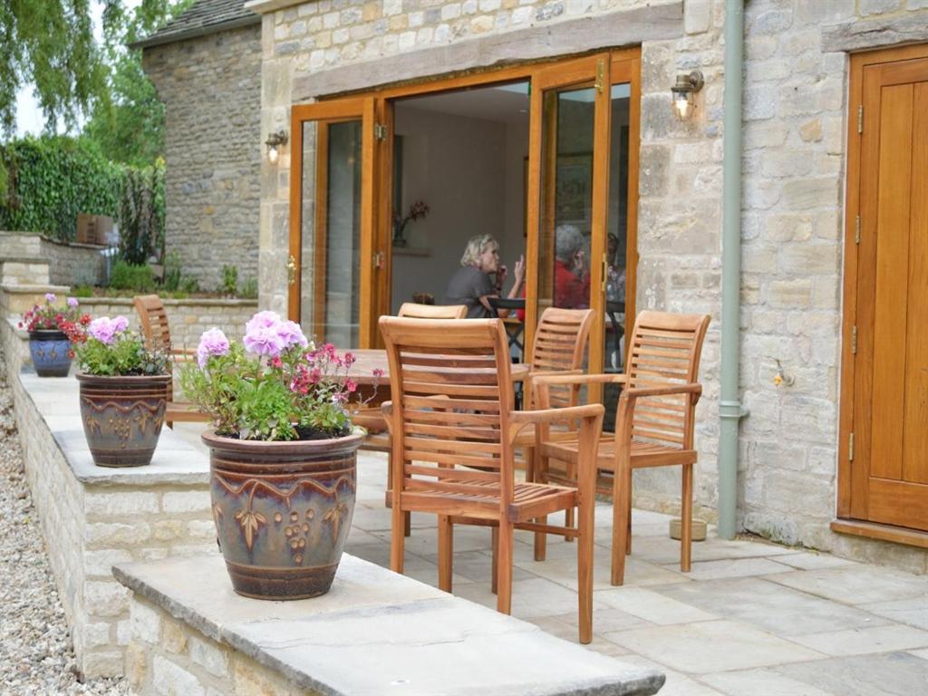 The Plough B&B Bourton-on-the-Water Exterior photo