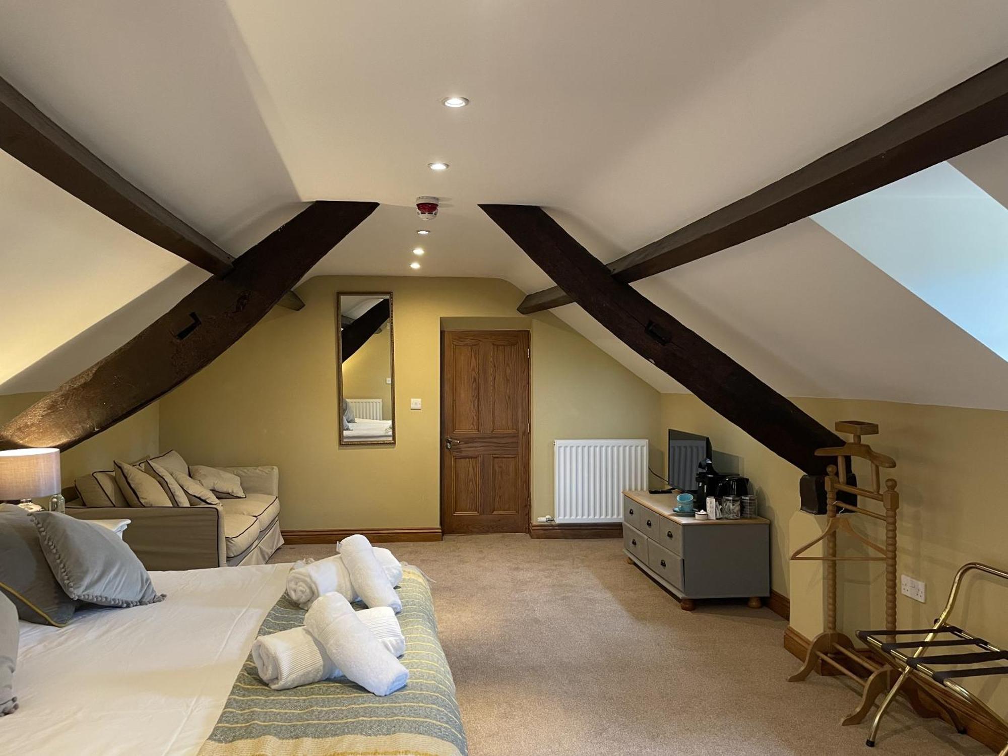 The Plough B&B Bourton-on-the-Water Room photo